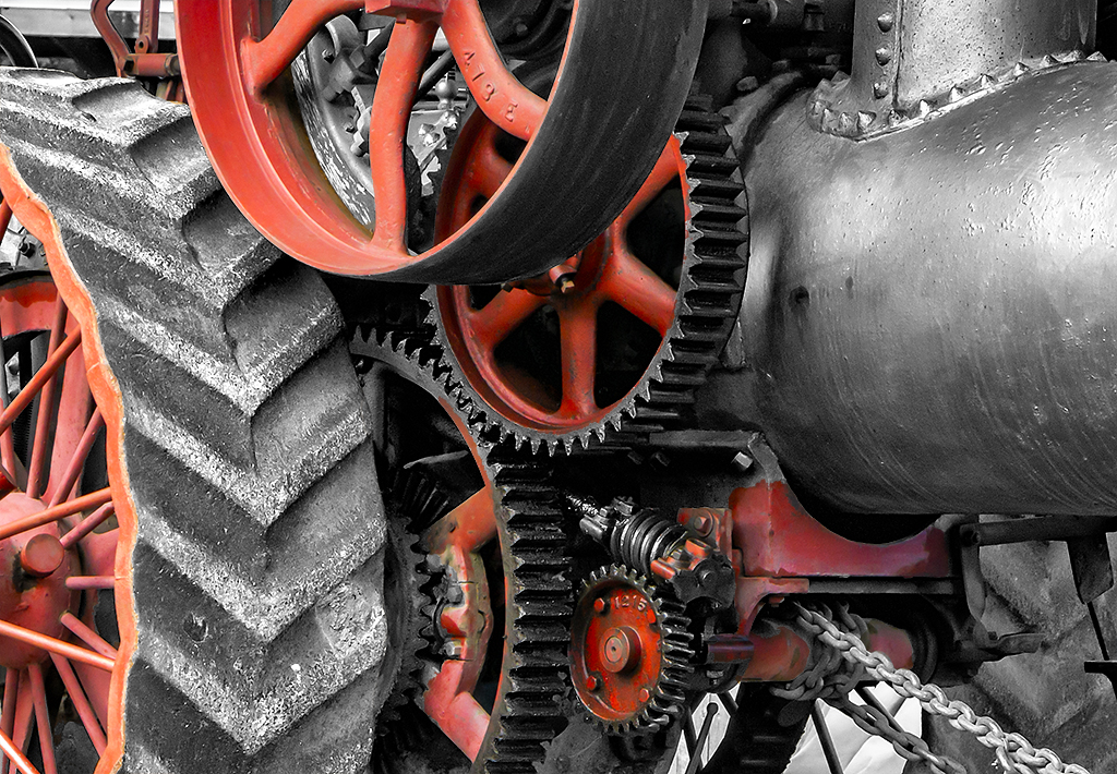 Early farm tractor gears by Jim Hagan, MPSA