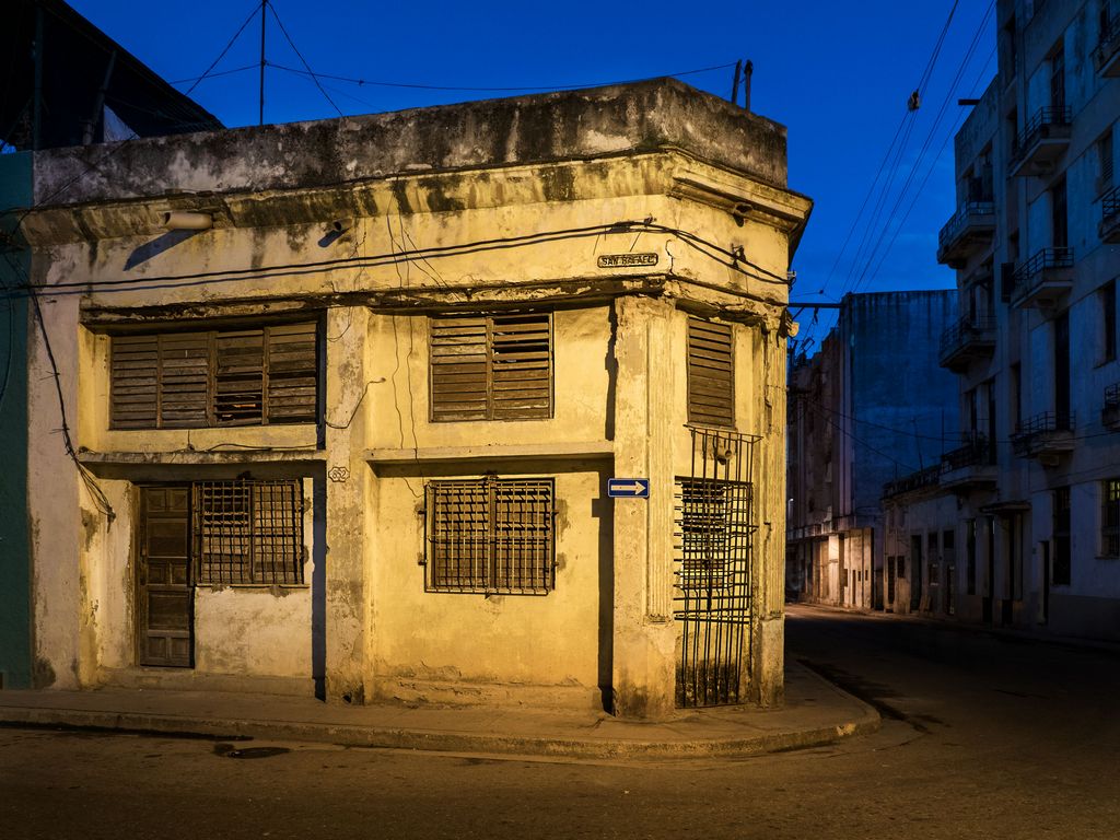 Streets of Cuba by Lisa Cuchara