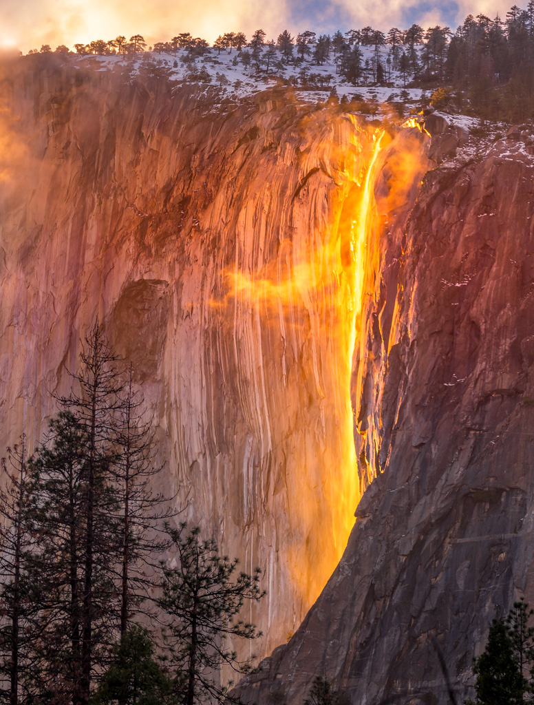 Horsetail Falls Firefall by Gary La Musga