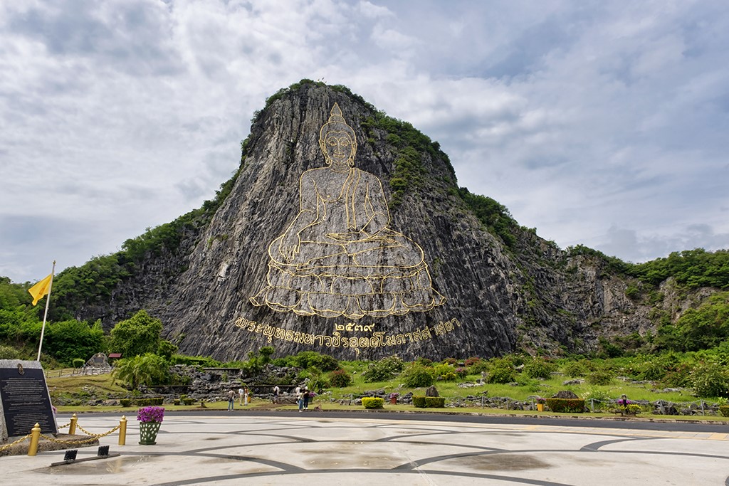 BUDDHA MOUNTAIN, Pattaya by Than Sint, MPSA2, SPSA, AFIAP