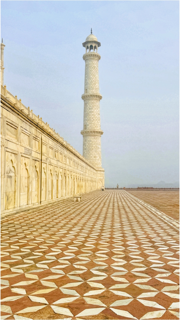 Taj Mahal Mausoleum Side View