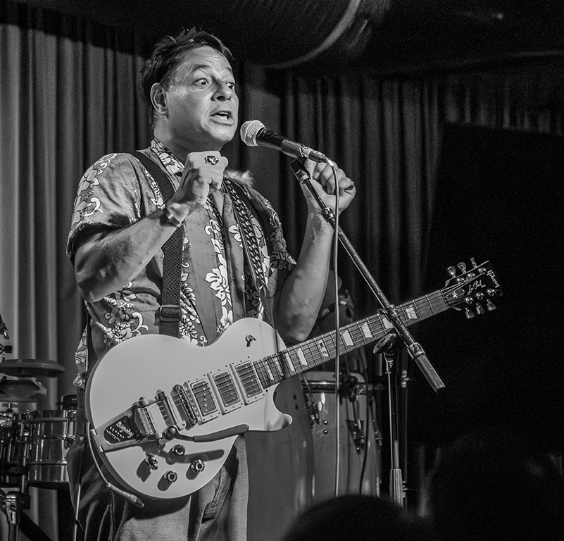 Desordin Publico - Main Singer by Dr Isaac Vaisman