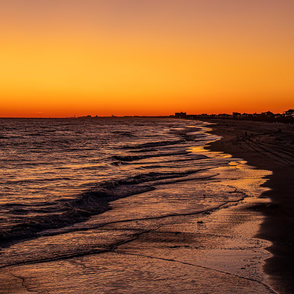 Atlantic Beach by Russell Hunt