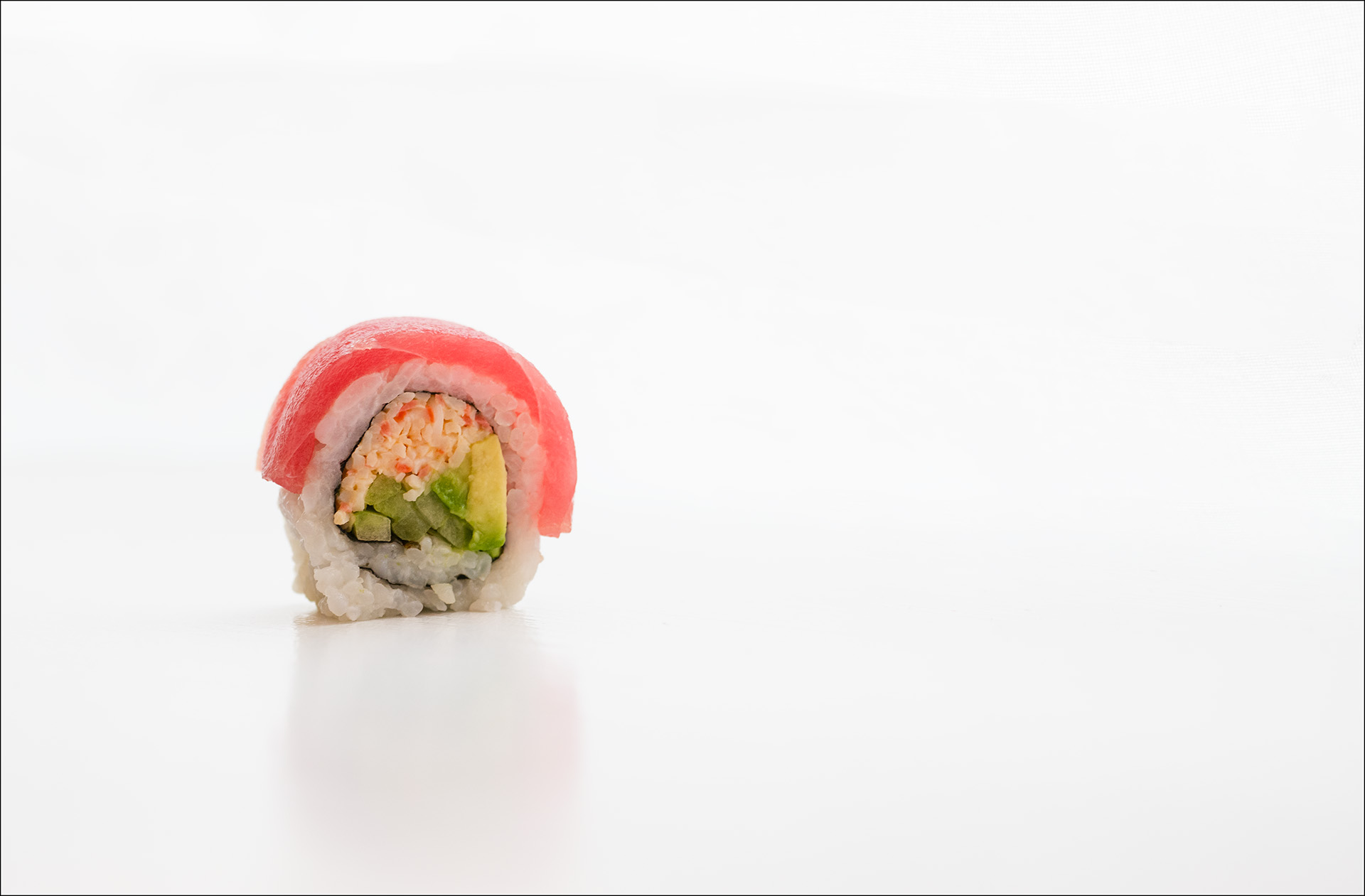 Simply Sushi by Suzanne Daunt