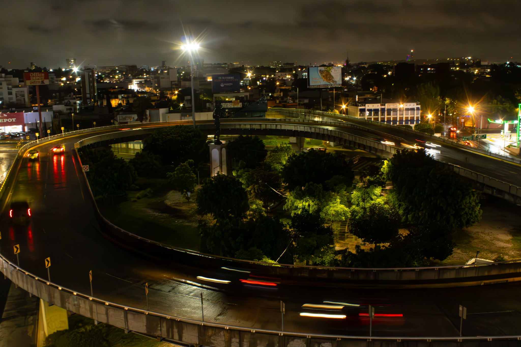 Freeway by Carlos Roman