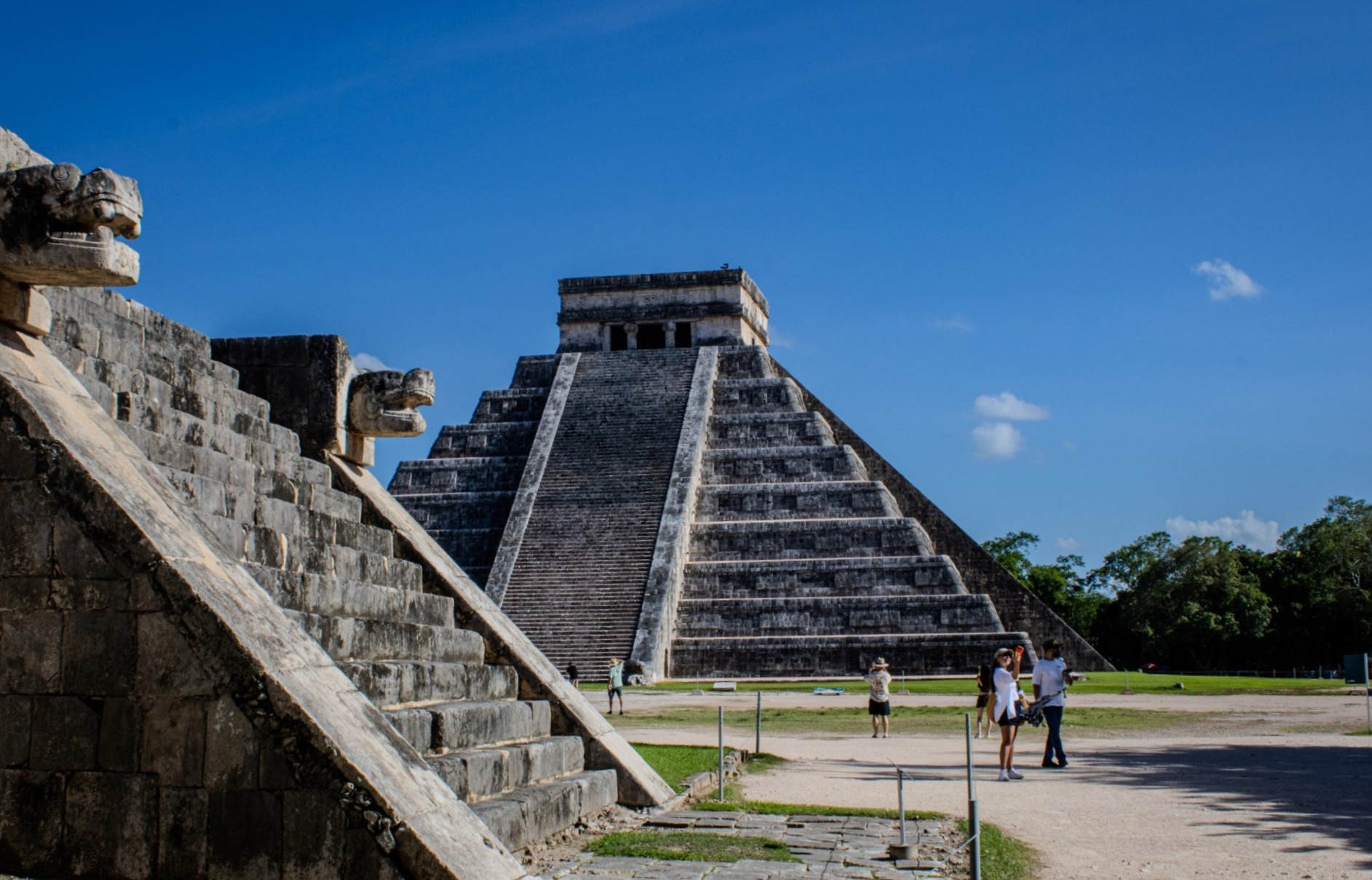 Kukulcán by Carlos Roman
