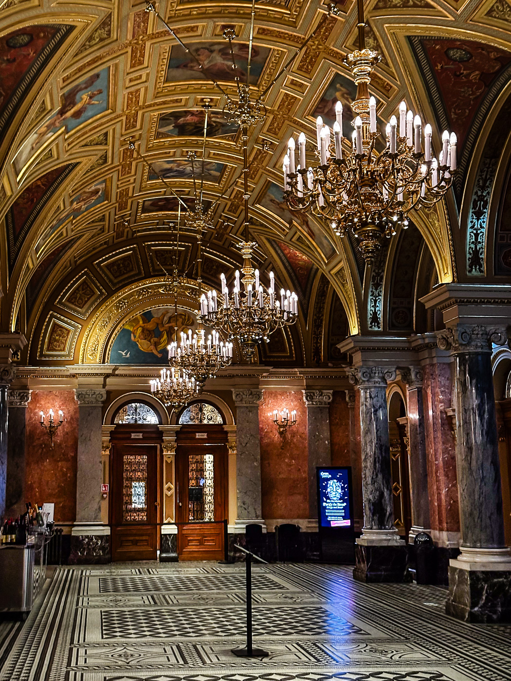 Budapest Opera House  by Stan Bormann