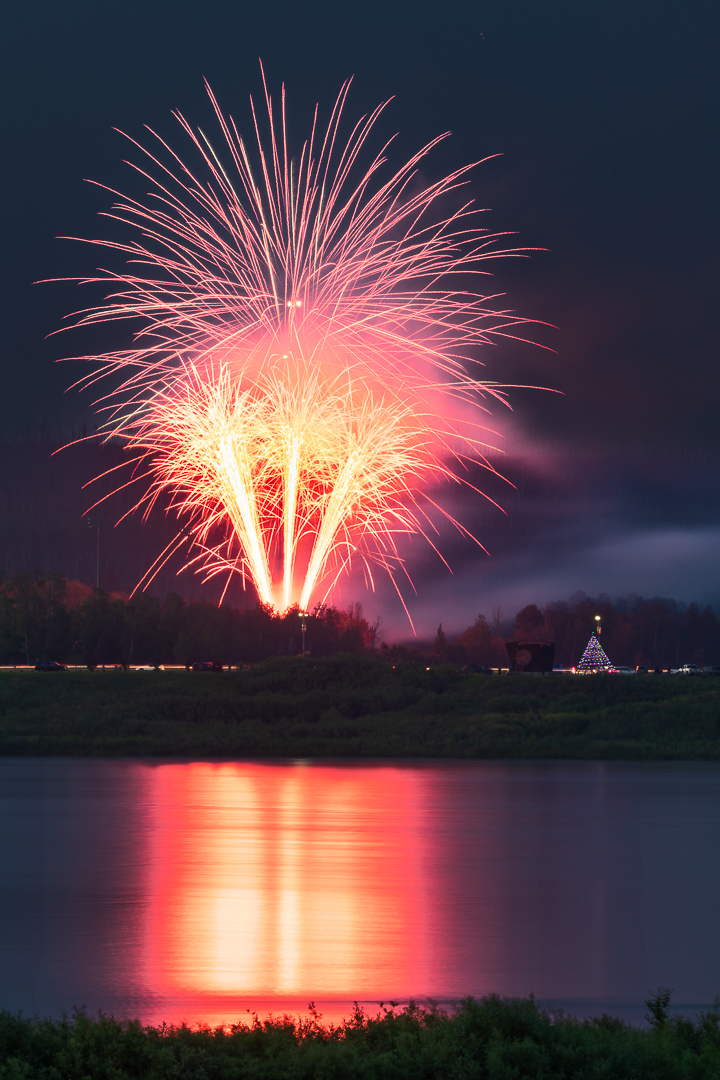 Canada Day Fireworks by Rizwan Choudhry