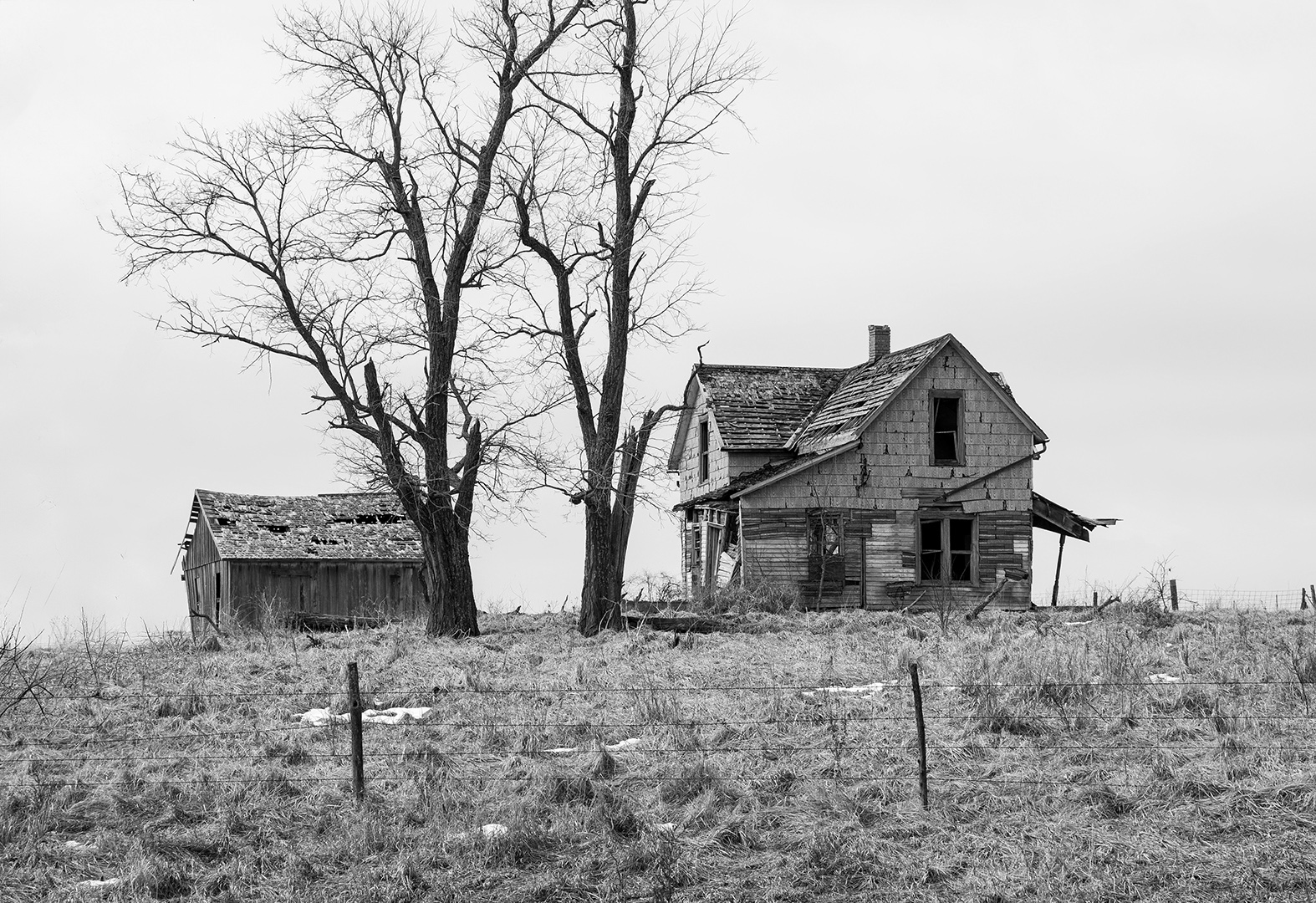 Abandoned homestead by Tom McCreary