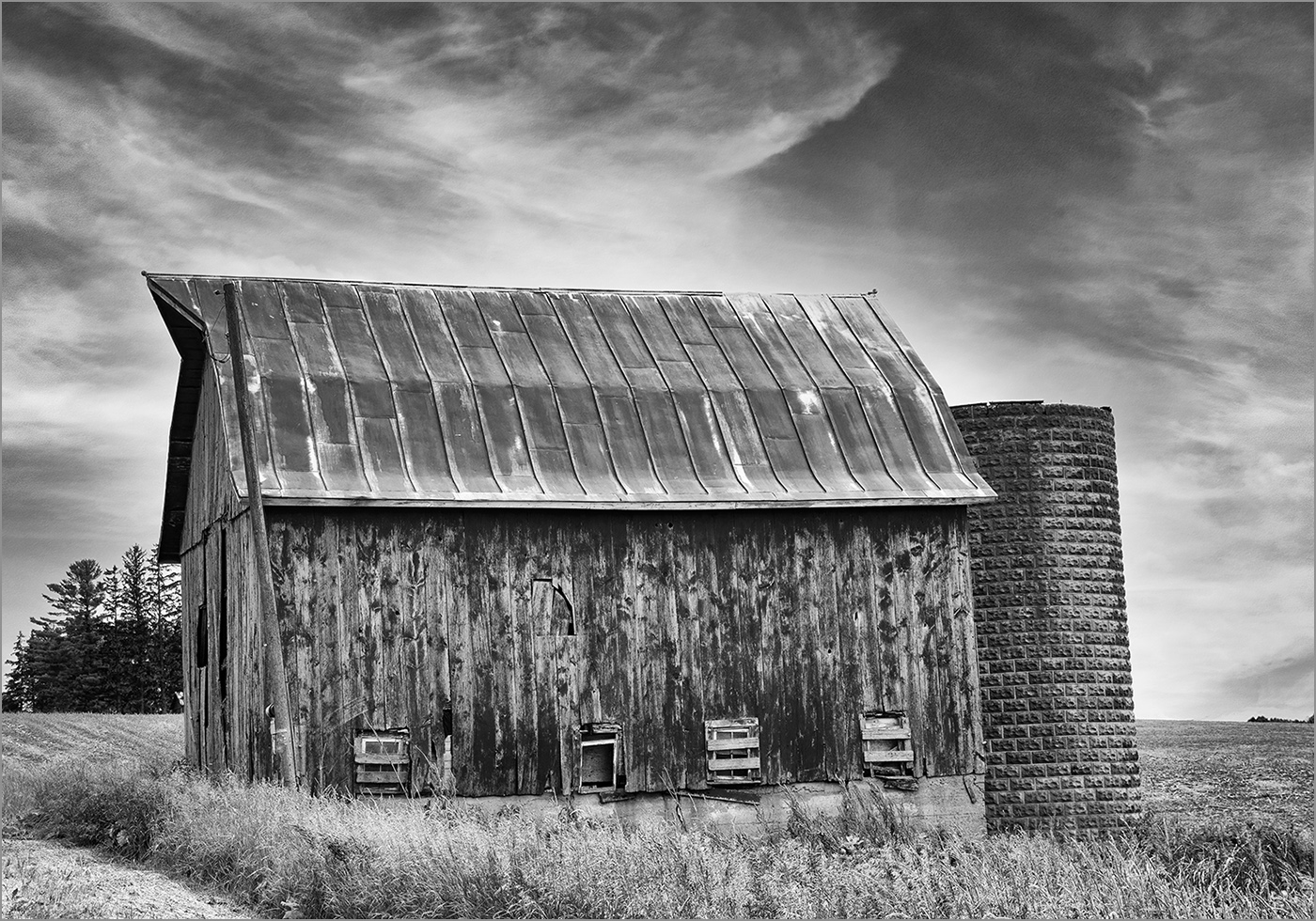 Wisconsin fading red barn by Tom McCreary, APSA, MPSA