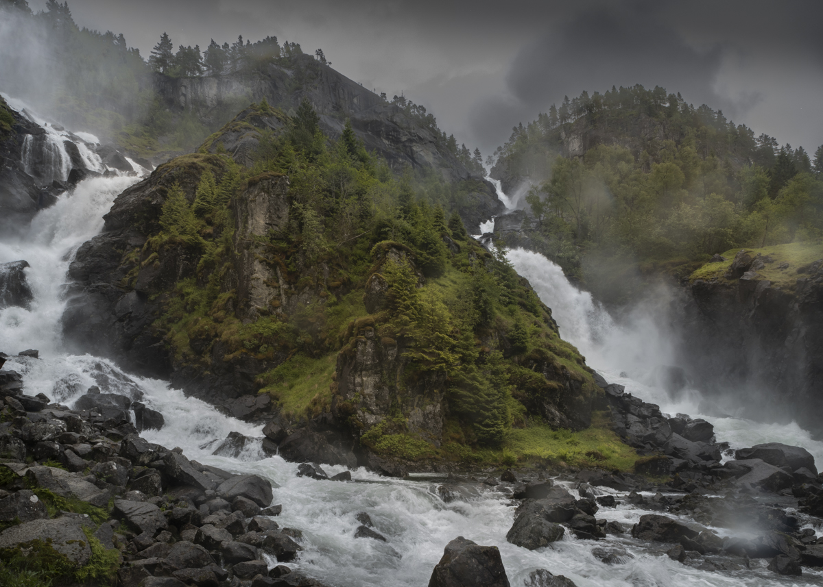 Twin Waterfalls