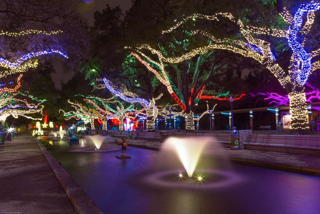 Zoo Lights Fountains by Kathy Hradecky