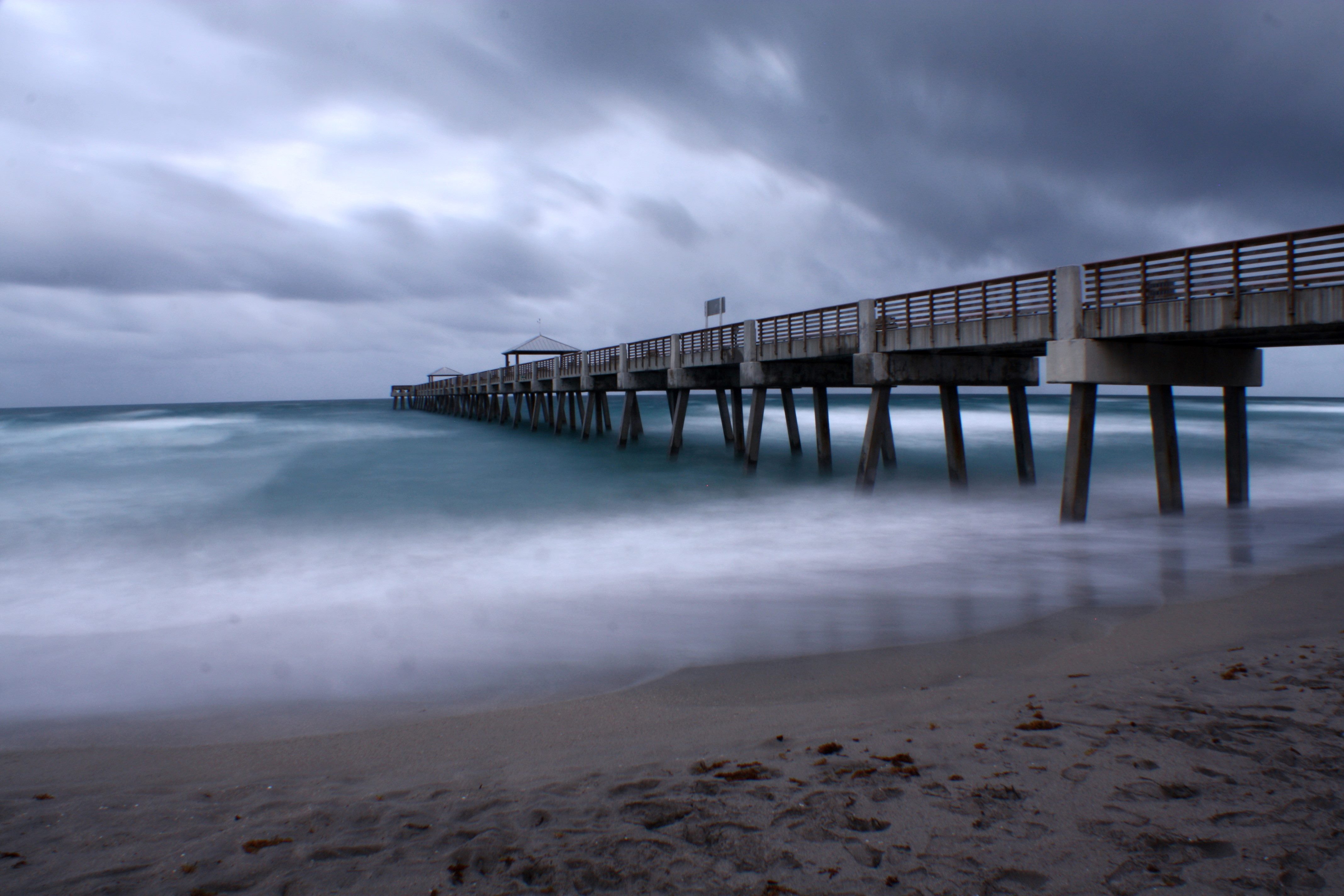 Slow Motion at Juno Beach Pier