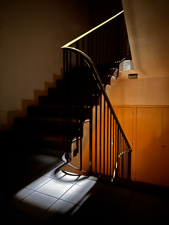 April 2026 - Regine Guillemin