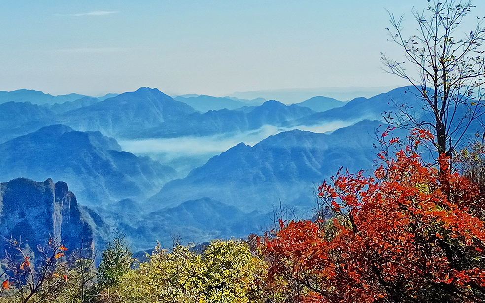 Zhangjiajie National Forest Park by Bai Chuang Shyu
