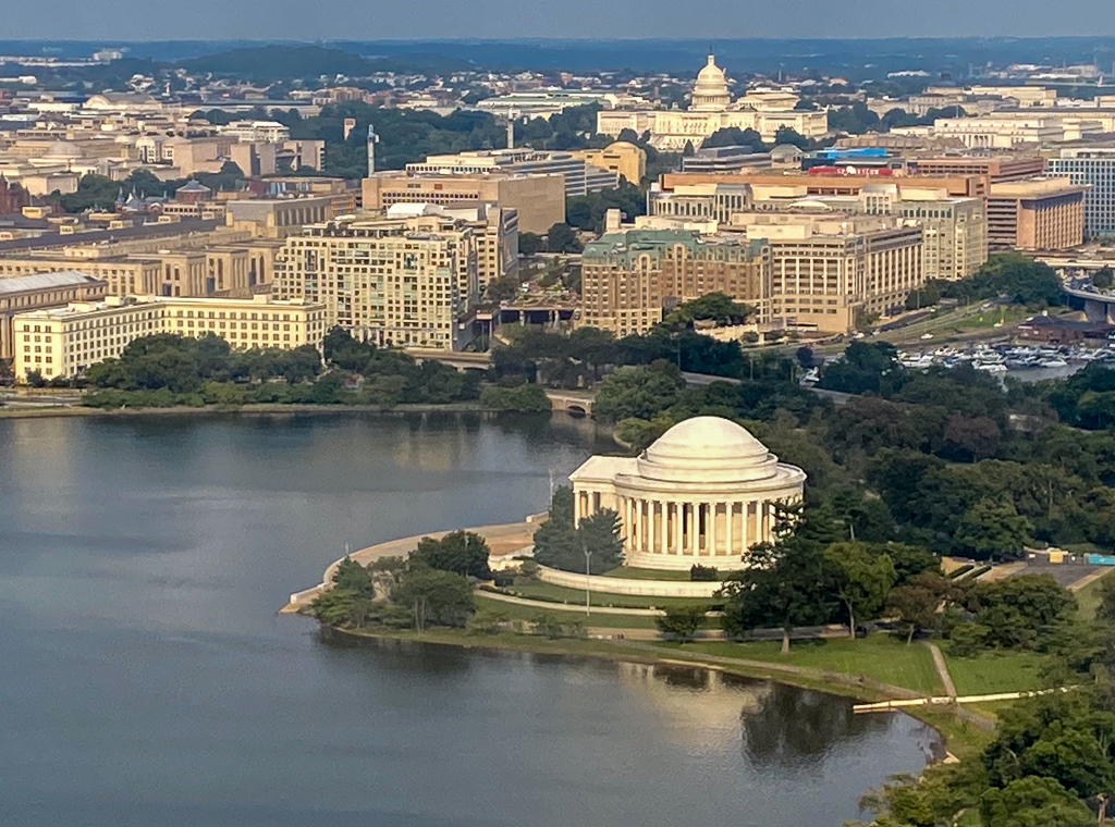 Jefferson Memorial by Phyllis Peterson