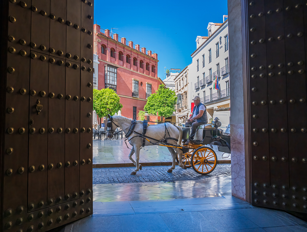 street scenes in Seville by Charlie Yang