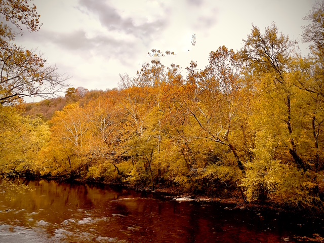 Title: A dry fall by the Juniata  River.