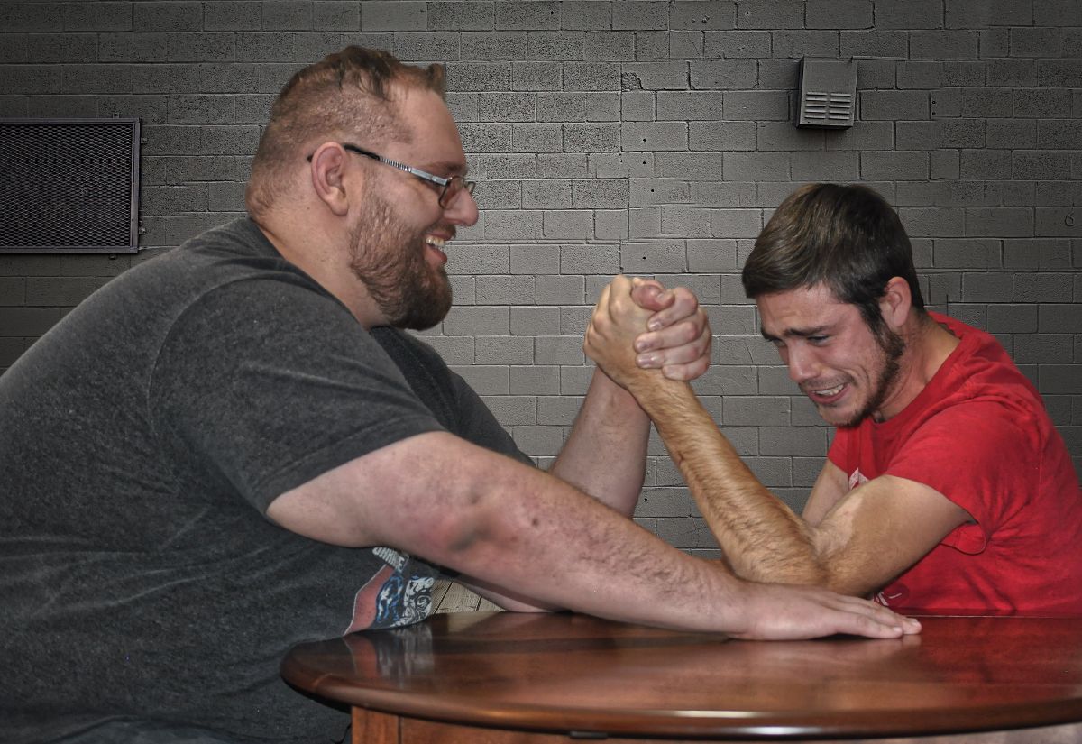 Arm-Wrestling by Tom Pickering, APSA