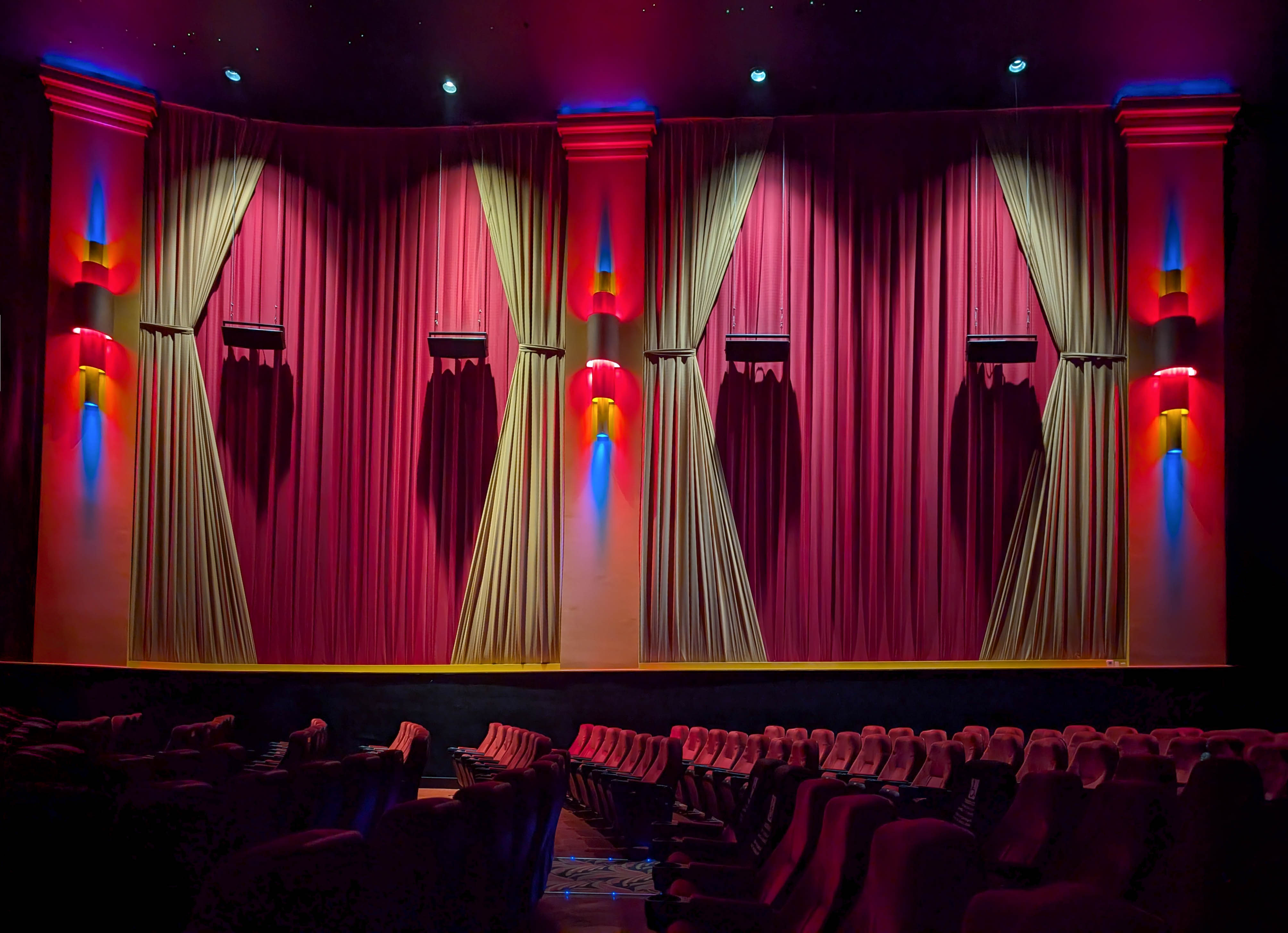 State Theater Traverse City by Dean Ginther