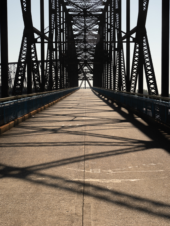 November 2025 - Emil Davidzuk