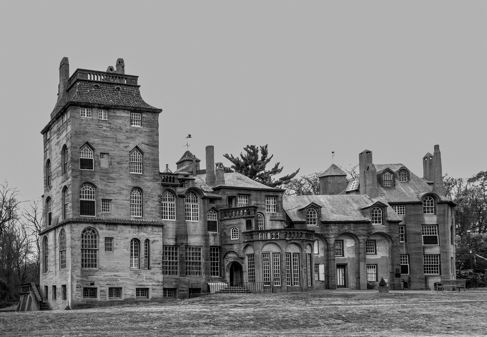 Fonthill Castle