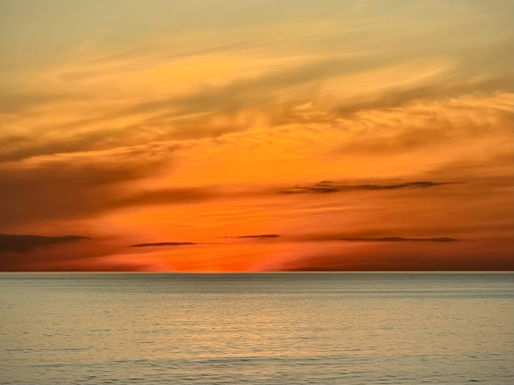 Adelaide Sunset, Australia by Geoff Wiggins