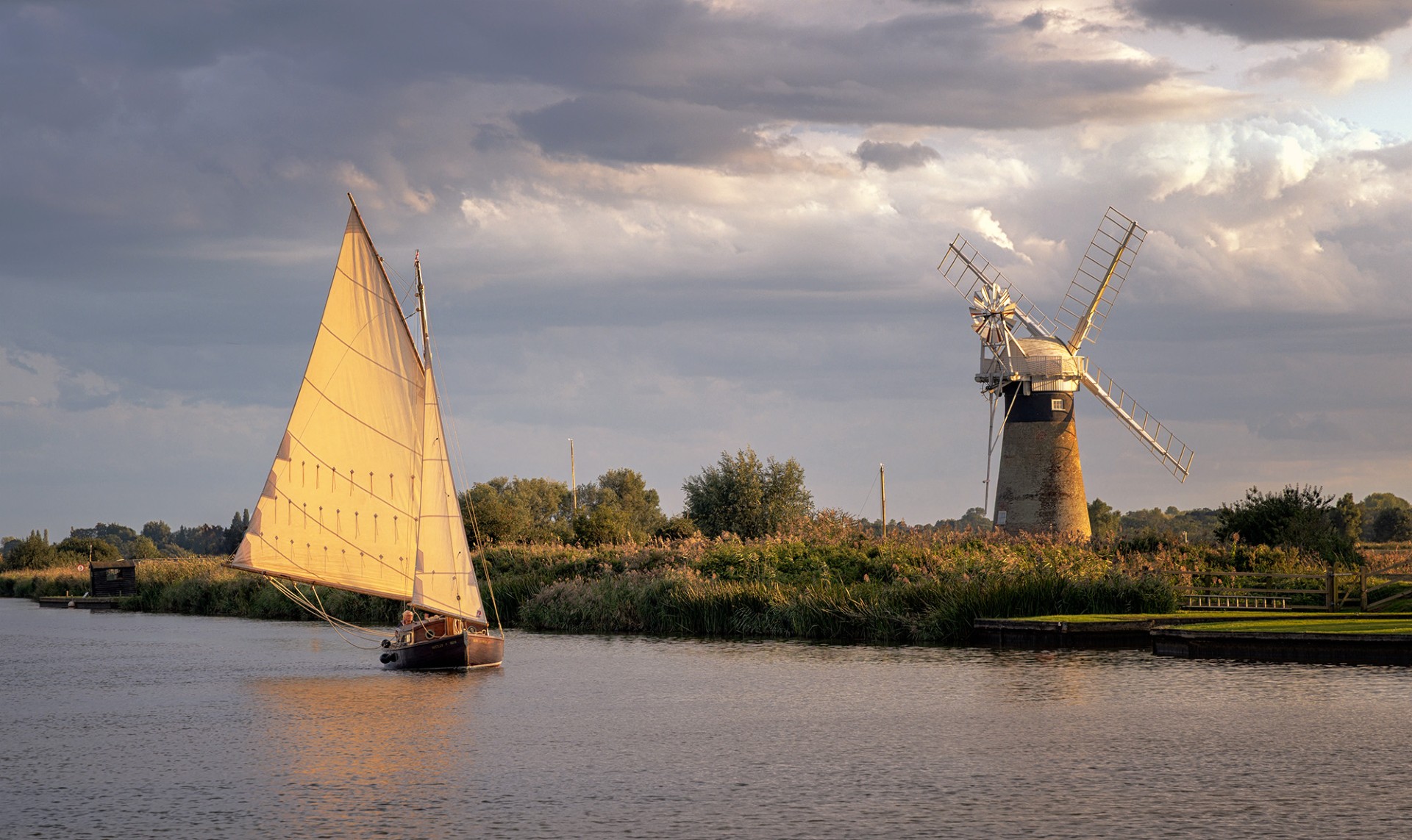 Norfolk Broads by Gordon Watson