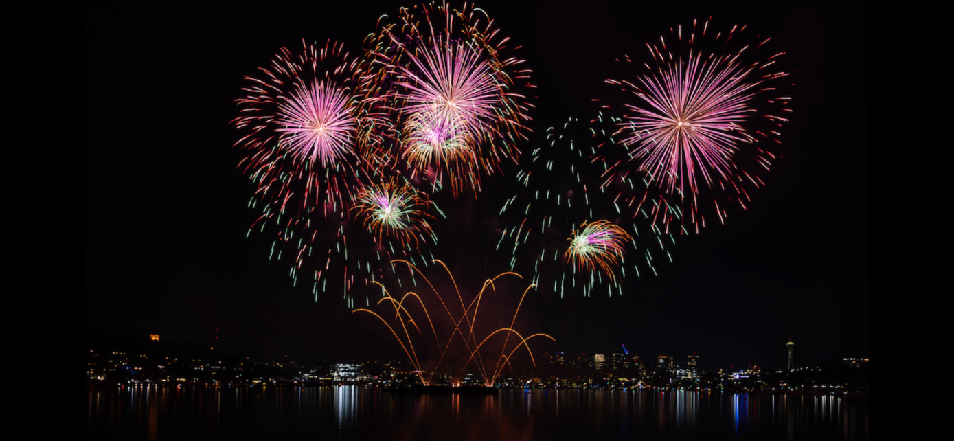 Fireworks on July 4th by Peter Shi