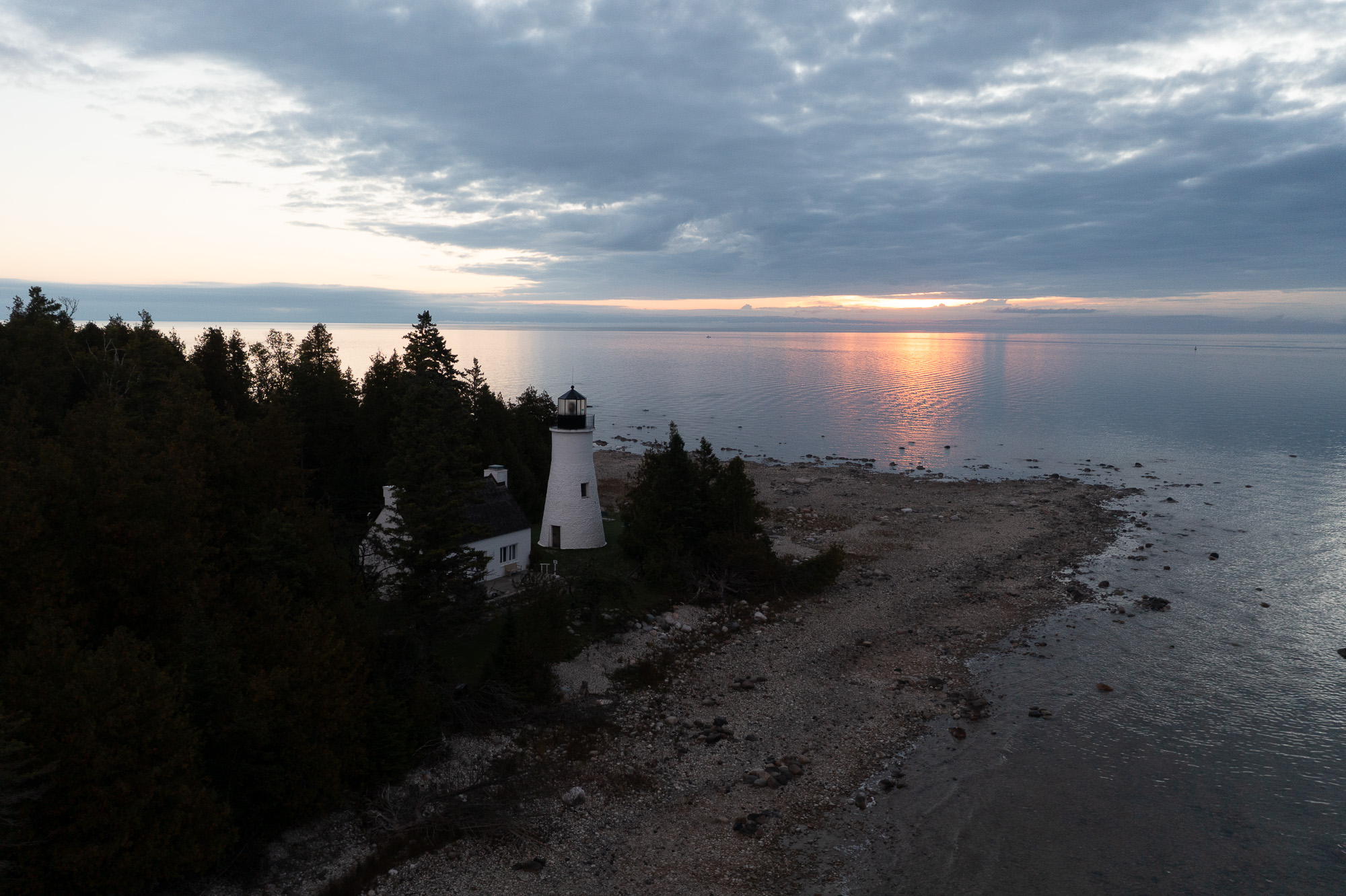 November 2025 - Lou McLove