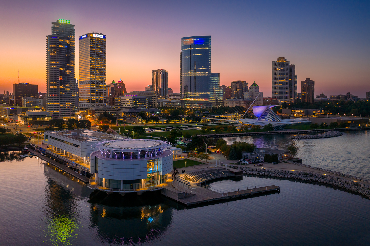 Milwaukee Skyline by Drema Swader