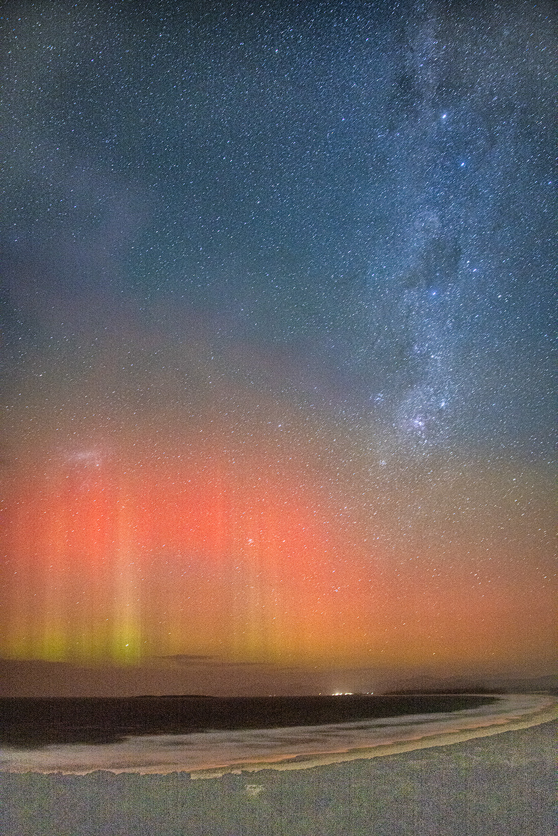 Aurora St Helens by Brian Menzies