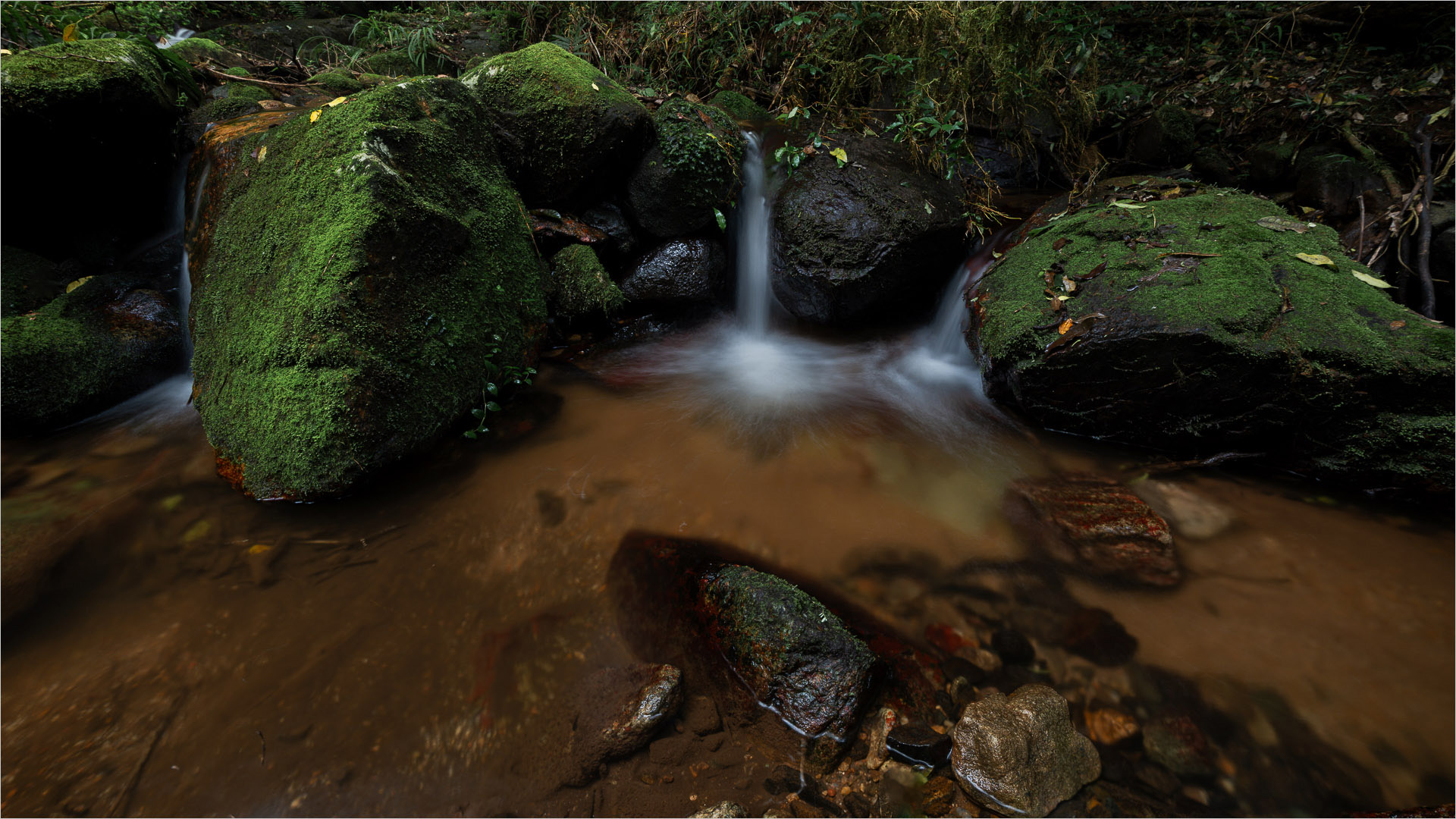 Falls at Magoebasklook by Francois Venter