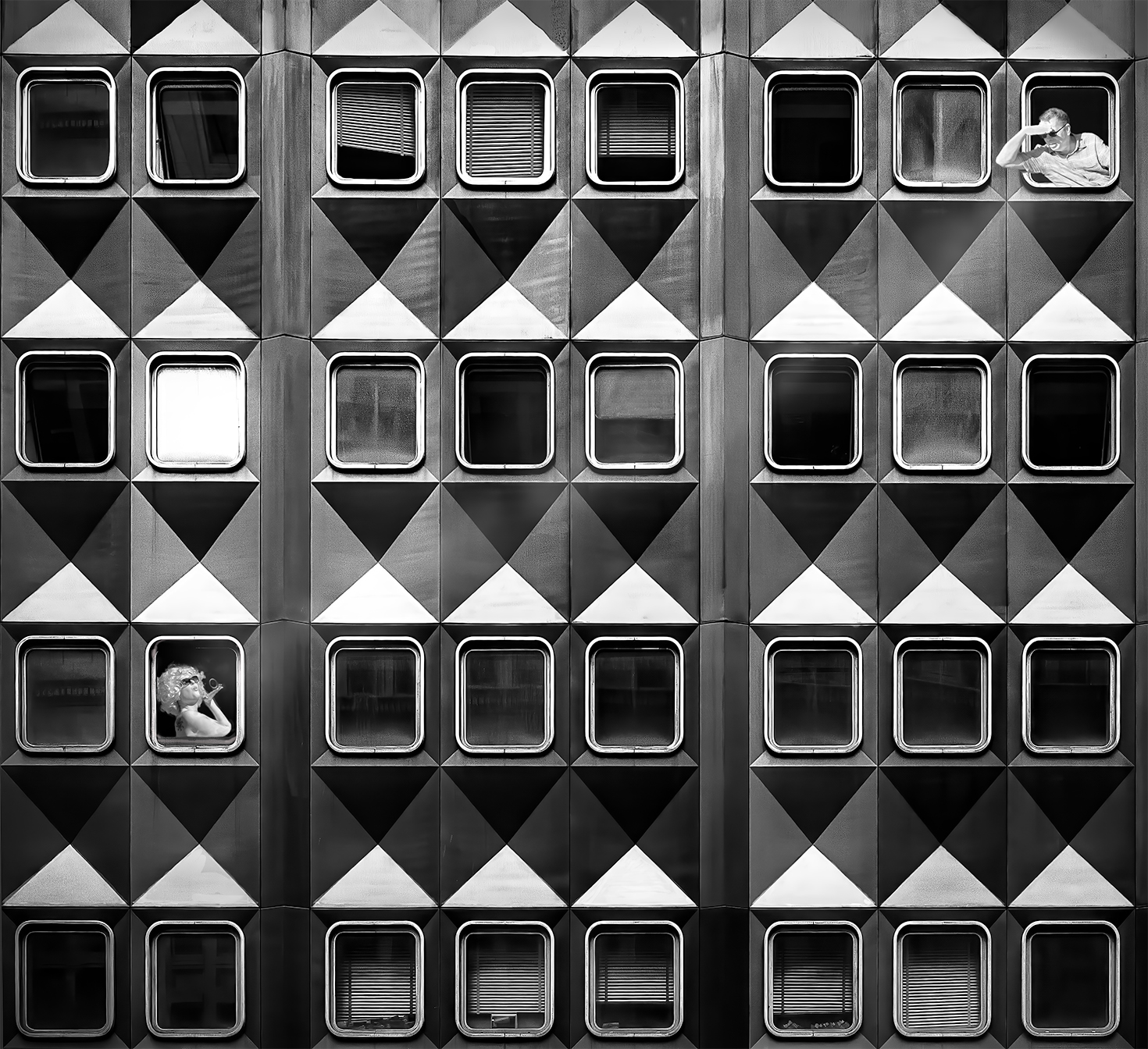 Life in the Grid by Maude Svensson