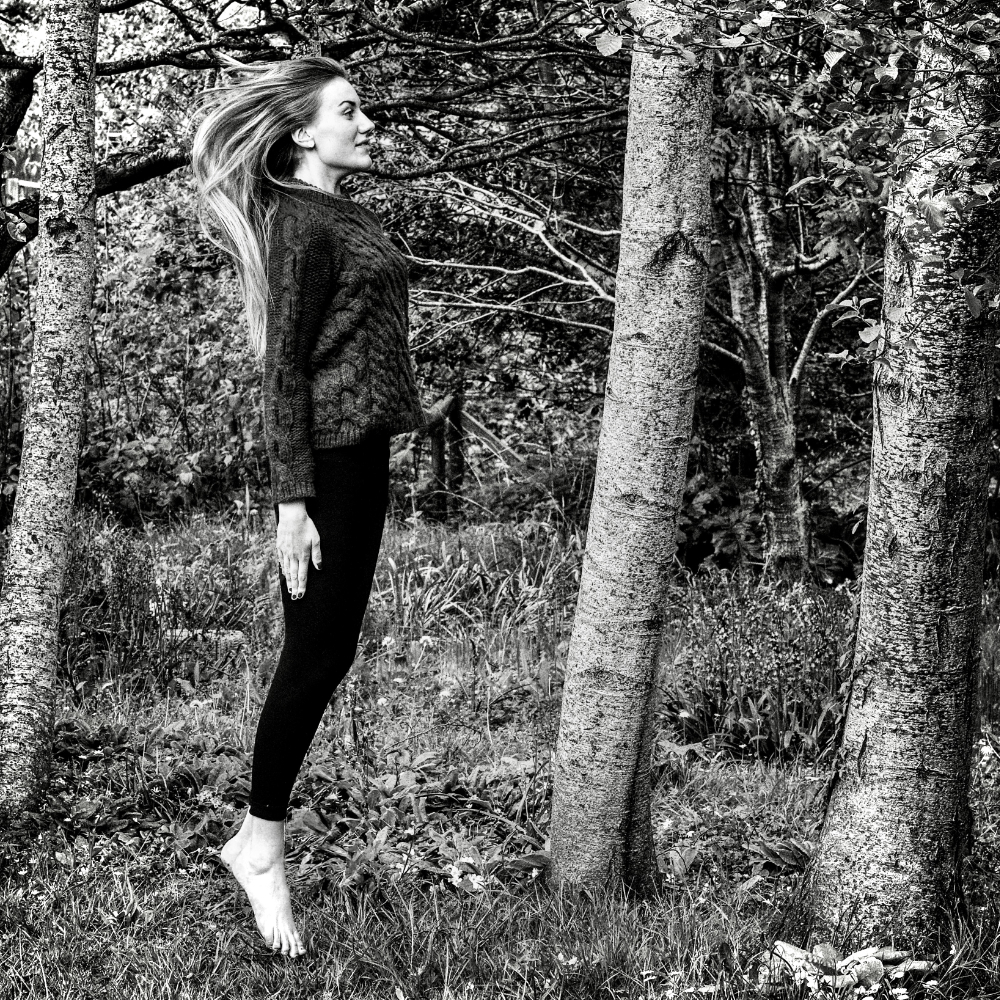 Tulsi Jumping by Robin Mellor